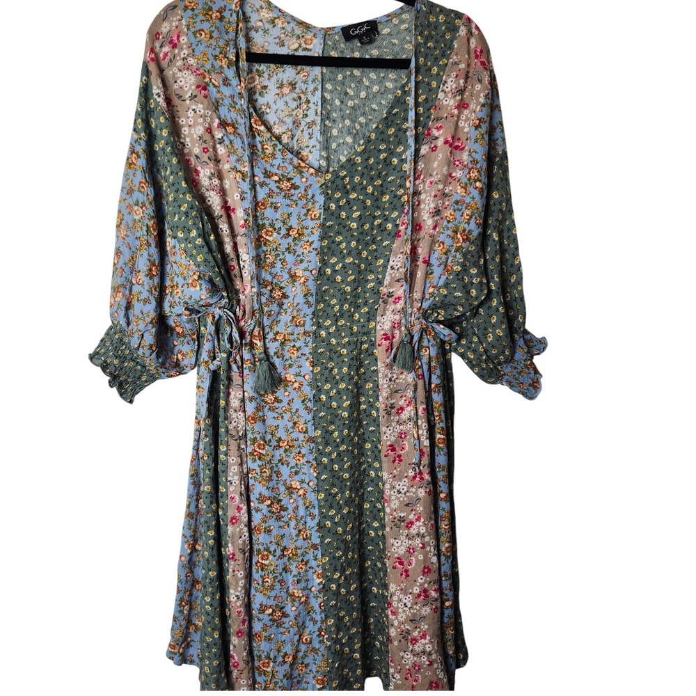 GIGIO Floral Patchwork V-Neck Mini Dress Small Boho Flowy Cottage Prarie